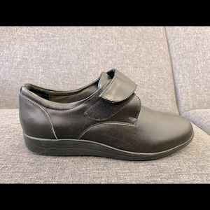 👟👷‍♀️Kitchen Slip Resistant Cleaning Shoes